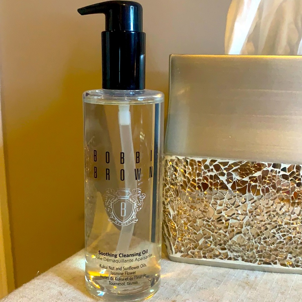 Soothing Cleansing Oil